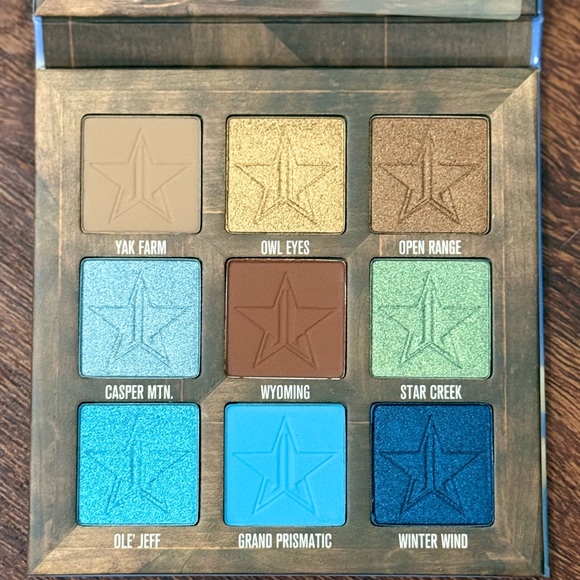 Jeffree Star - Star Ranch Eyeshadow Palette - Picture 4 of 4